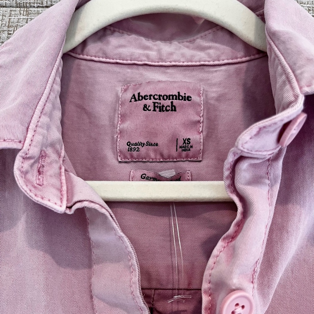 Abercrombie & Fitch Distressed Pink Shirt/Dress/Jacket - Picture 3 of 5